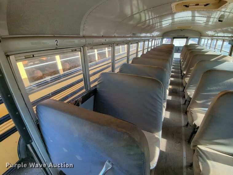 image for item MY9493 1995 Thomas Built 3800  school bus