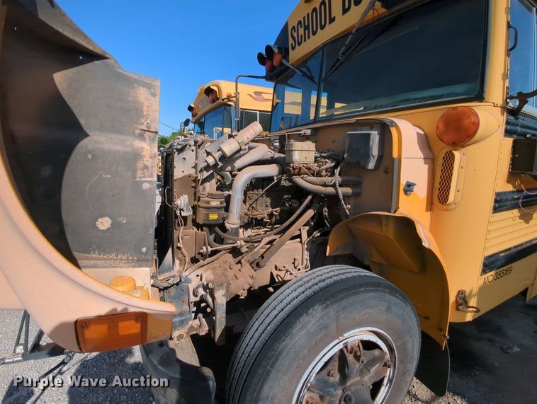 image for item MY9493 1995 Thomas Built 3800  school bus