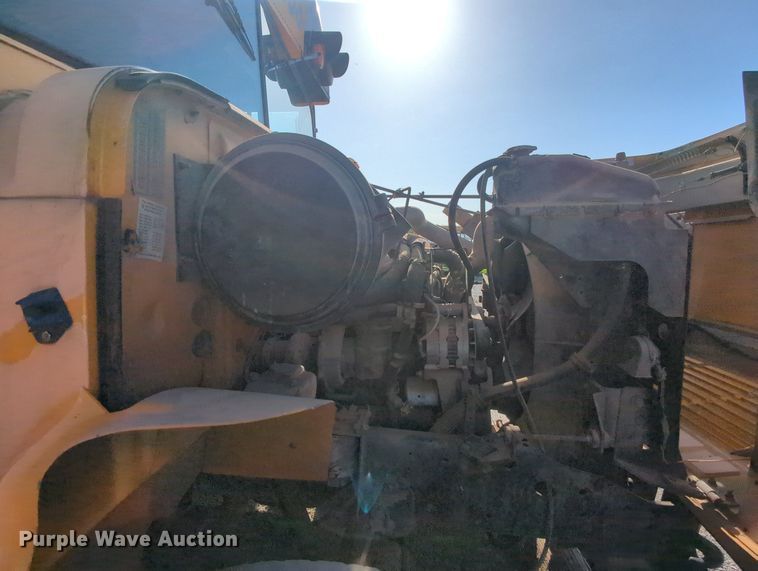 image for item MY9493 1995 Thomas Built 3800  school bus