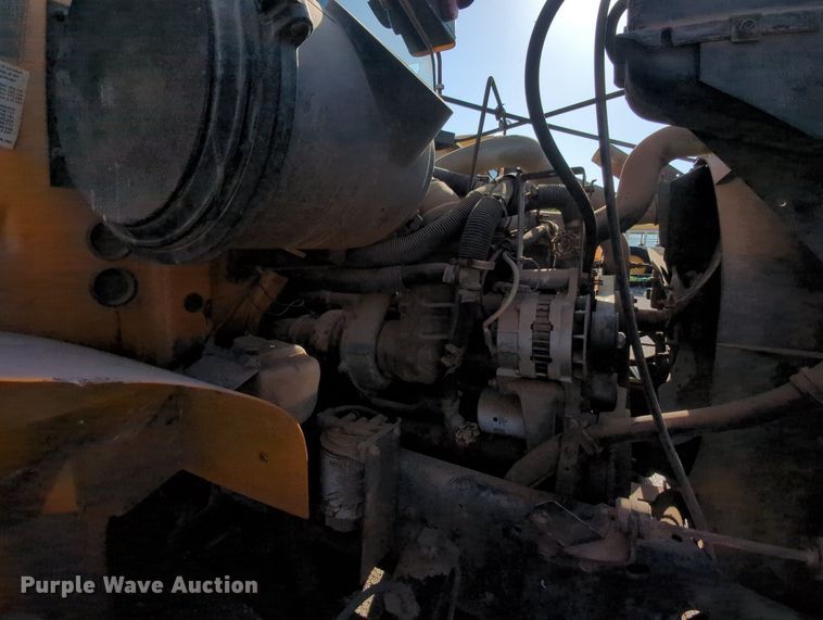 image for item MY9493 1995 Thomas Built 3800  school bus