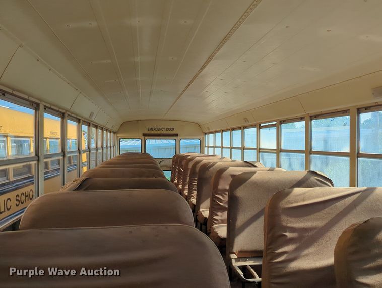 image for item MY9494 1991 International 3800  school bus