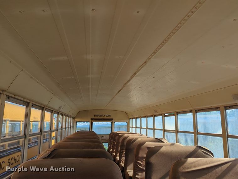 image for item MY9494 1991 International 3800  school bus