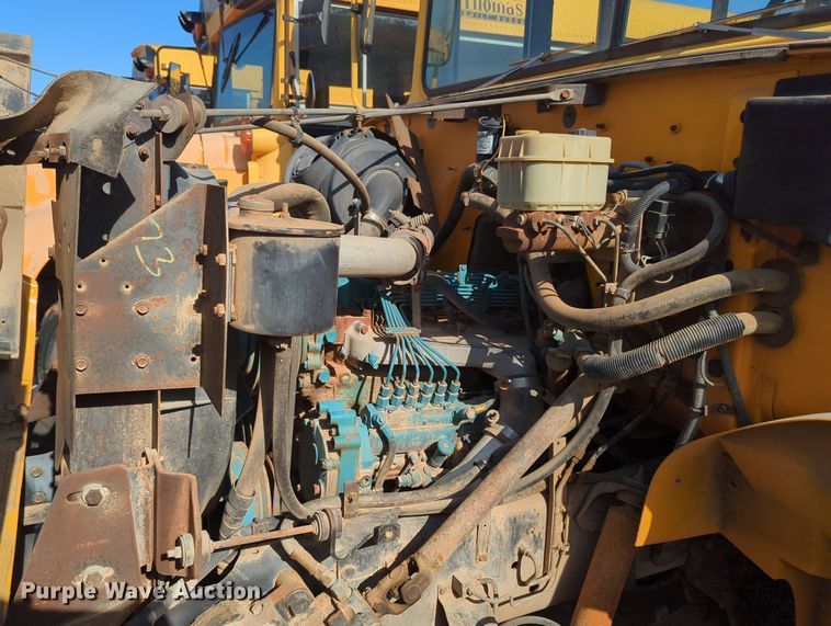 image for item MY9494 1991 International 3800  school bus