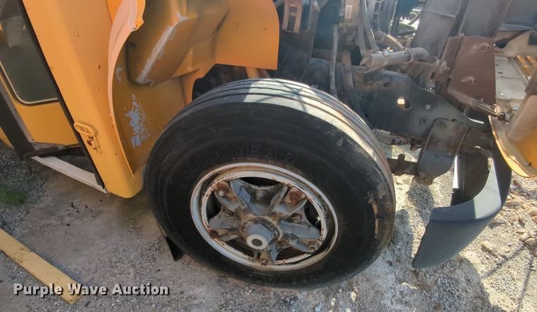 image for item MY9494 1991 International 3800  school bus