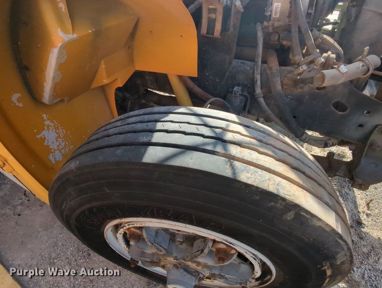 image for item MY9494 1991 International 3800  school bus