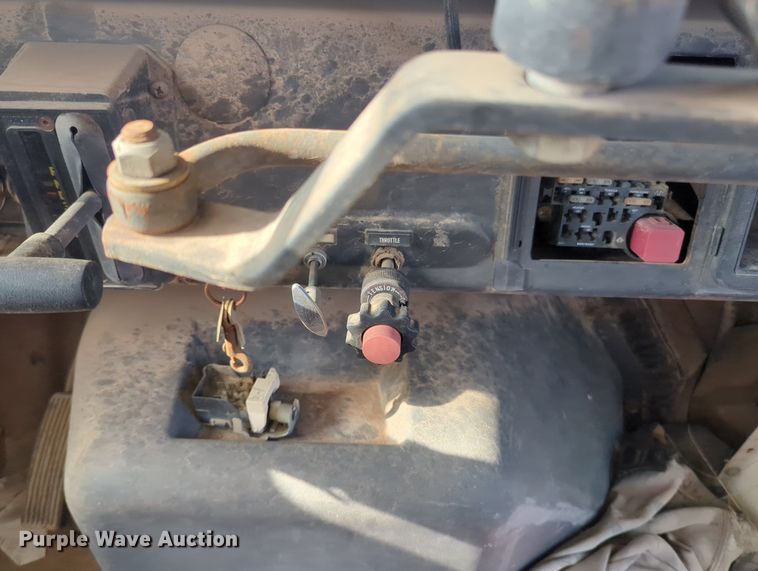 image for item MY9495 1991 International 3800  school bus