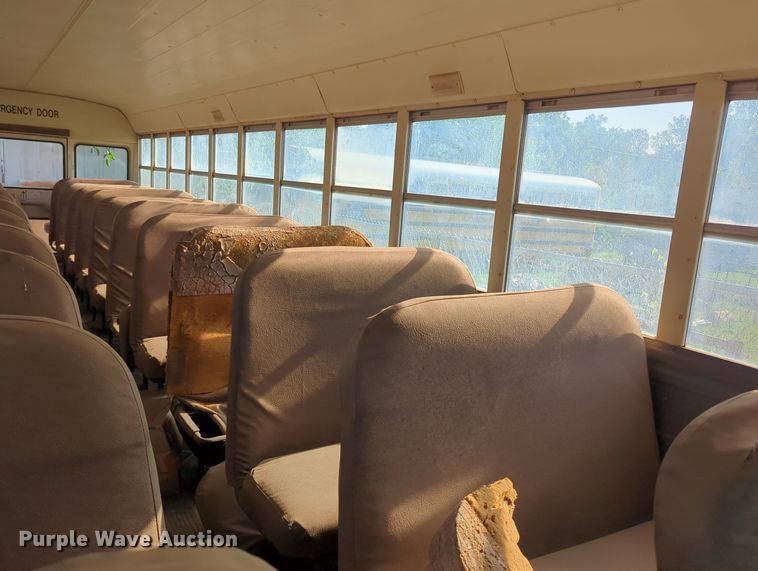 image for item MY9495 1991 International 3800  school bus