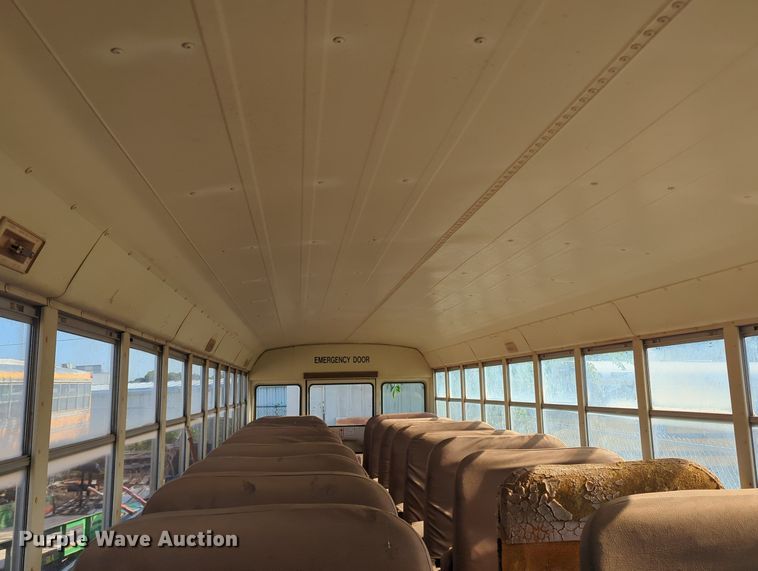 image for item MY9495 1991 International 3800  school bus