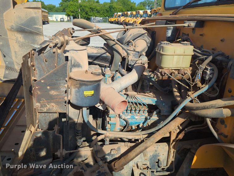 image for item MY9495 1991 International 3800  school bus