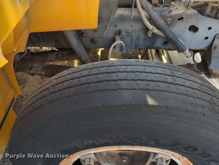 image for item MY9495 1991 International 3800  school bus