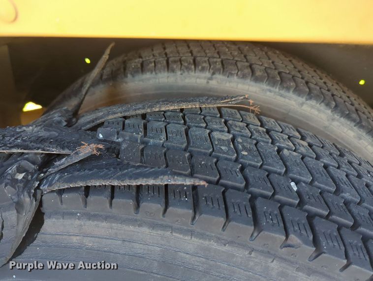 image for item MY9495 1991 International 3800  school bus