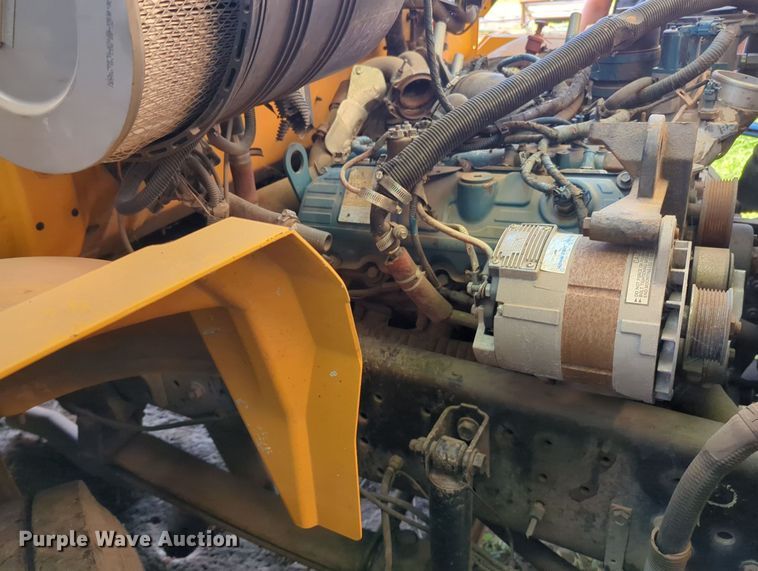 image for item MY9496 2005 International CE  school bus