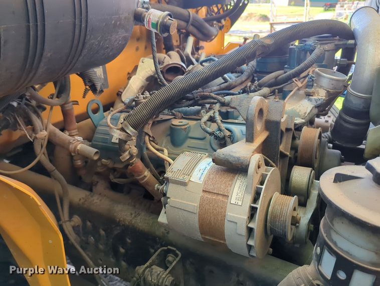 image for item MY9496 2005 International CE  school bus