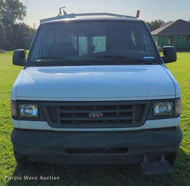 image for item MY9497 2003  Ford E150  van
