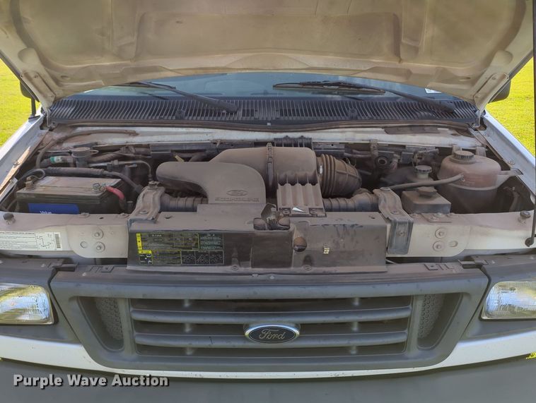 image for item MY9497 2003  Ford E150  van