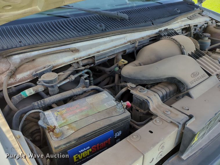 image for item MY9497 2003  Ford E150  van