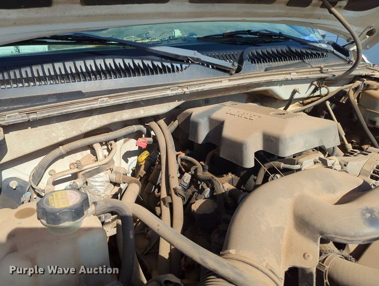 image for item MY9498 1999 Chevrolet Silverado 2500  Ext. Cab pickup truck