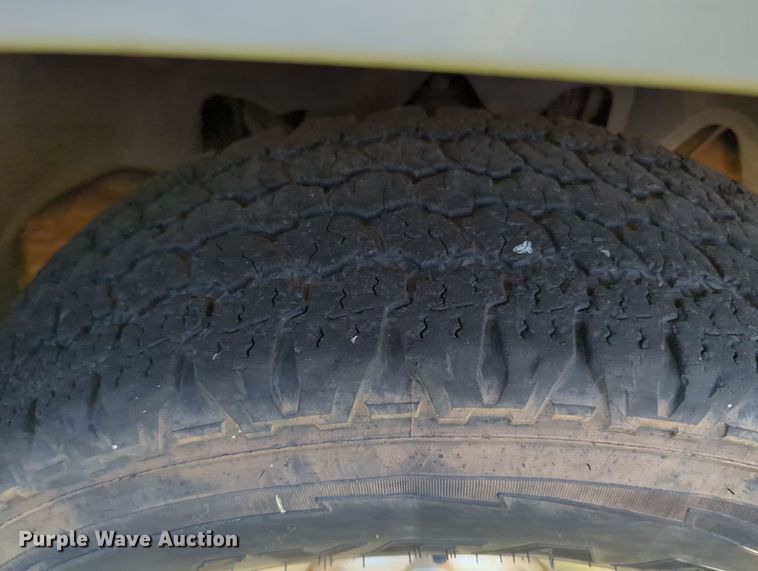 image for item MY9498 1999 Chevrolet Silverado 2500  Ext. Cab pickup truck