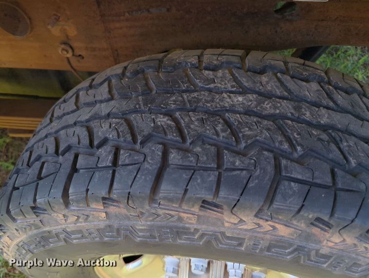 image for item MY9498 1999 Chevrolet Silverado 2500  Ext. Cab pickup truck