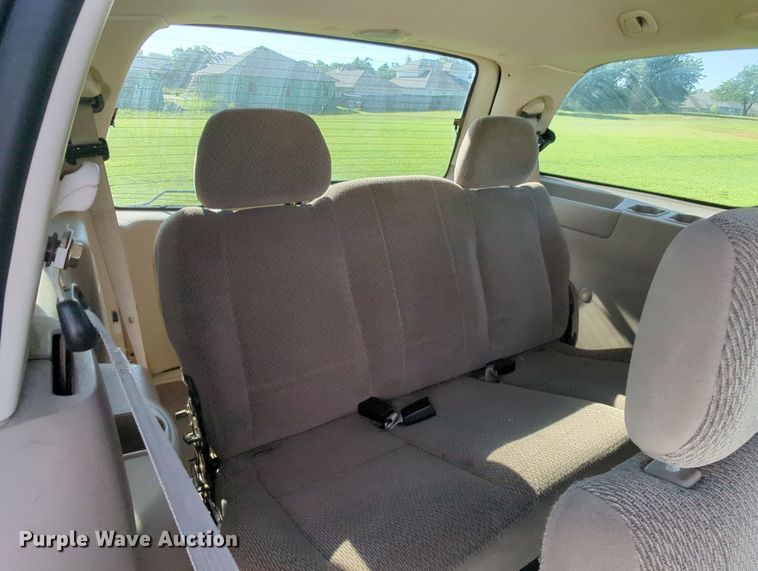 image for item MY9499 2002  Ford Windstar LX  van