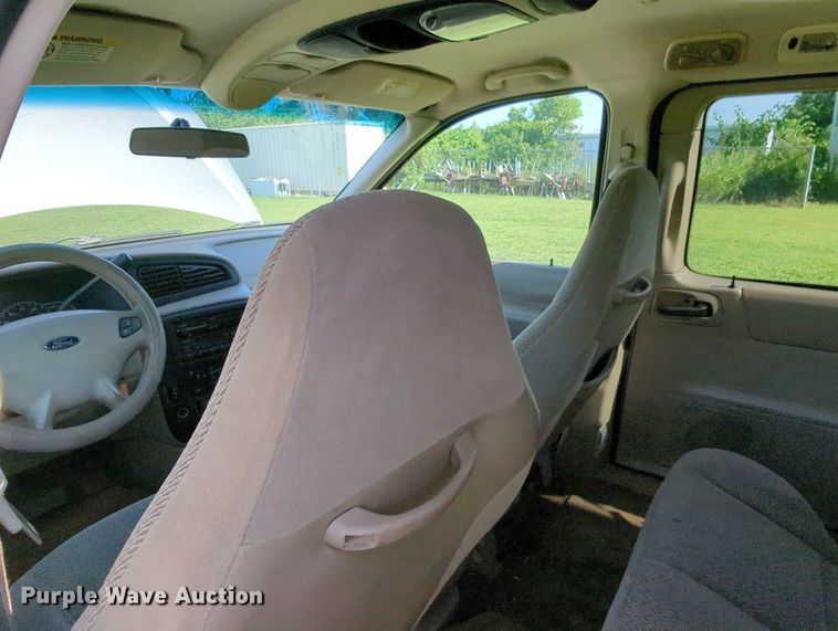 image for item MY9499 2002  Ford Windstar LX  van