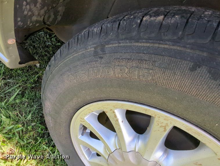 image for item MY9499 2002  Ford Windstar LX  van