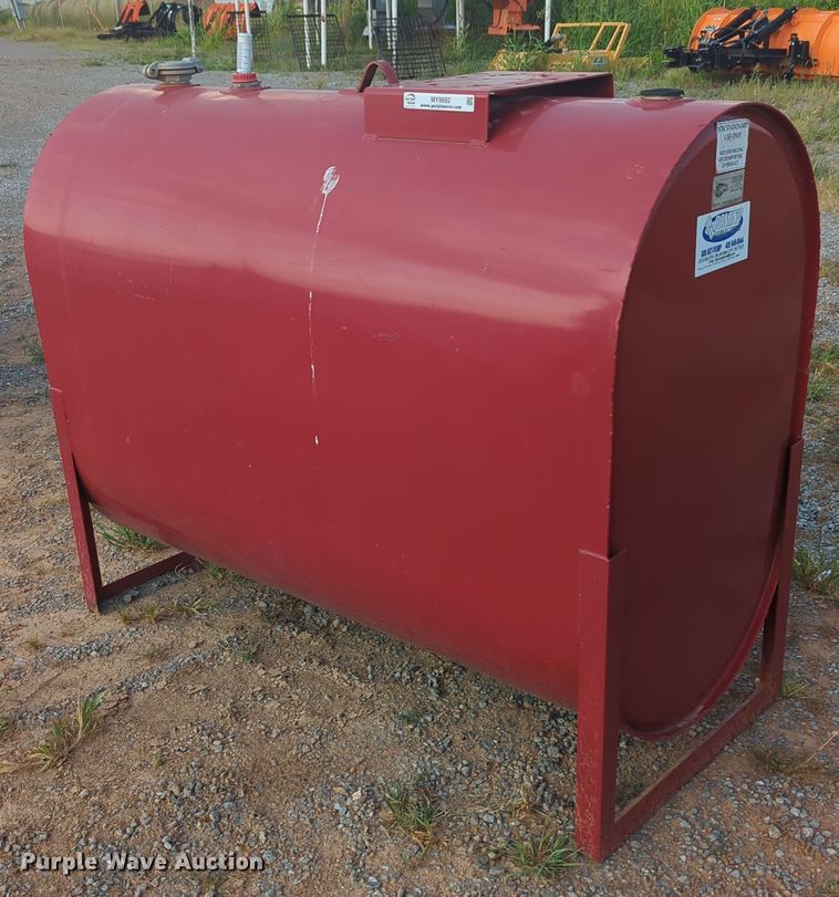 image for item MY9892 Buffalo  tank