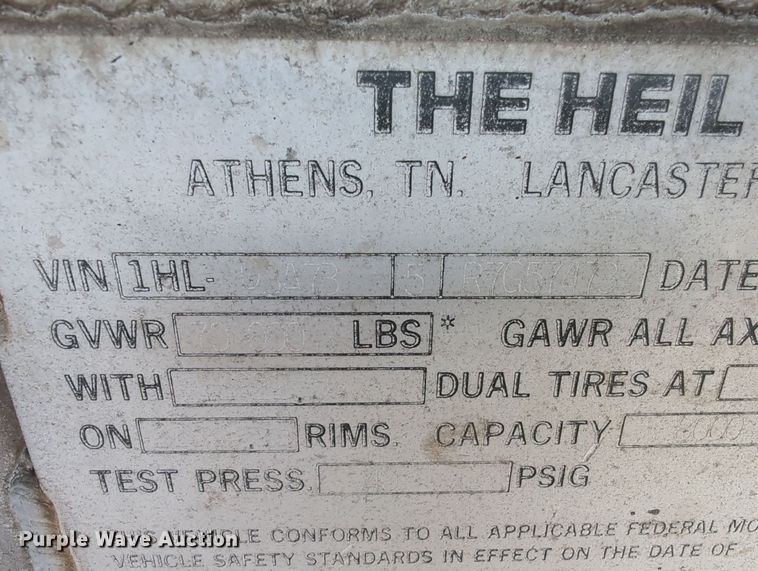 image for item MY9894 1994 Heil  tank trailer