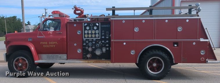 image for item MY9916 1975 Chevrolet  fire truck