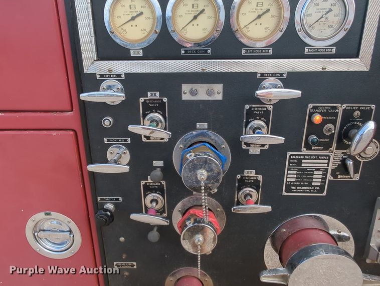 image for item MY9916 1975 Chevrolet  fire truck