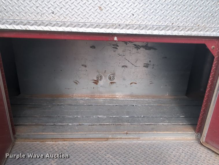 image for item MY9916 1975 Chevrolet  fire truck