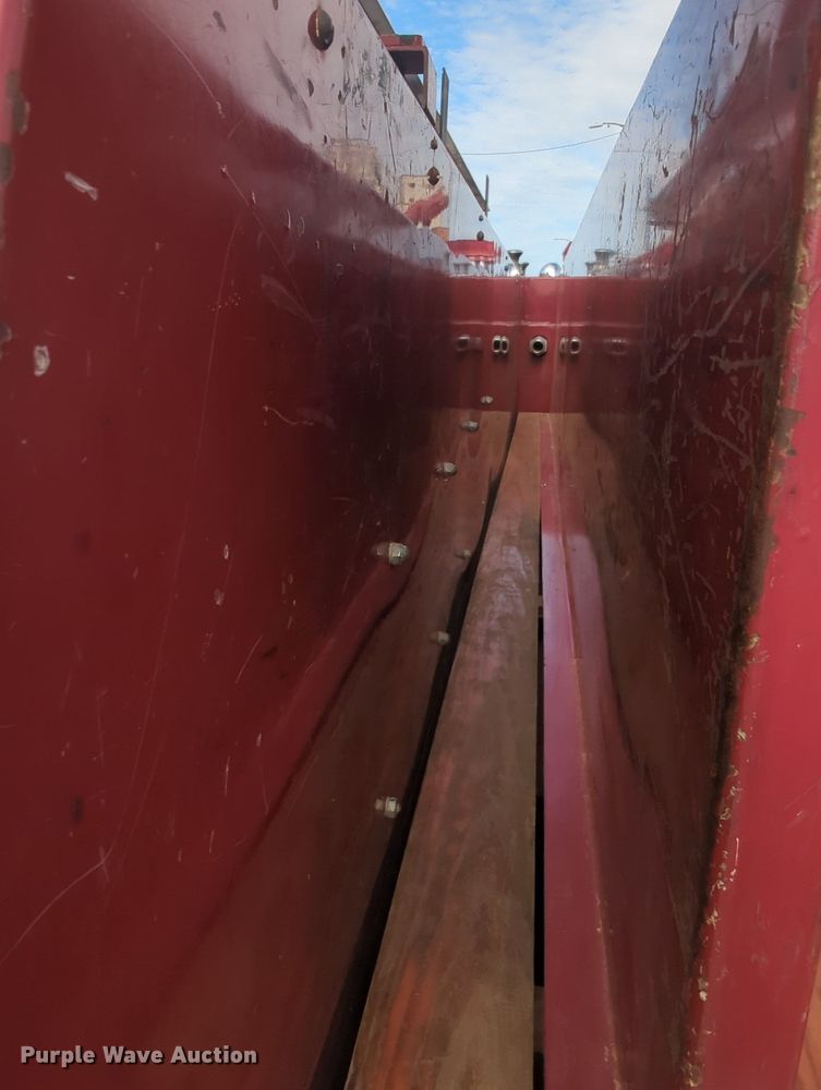 image for item MY9916 1975 Chevrolet  fire truck