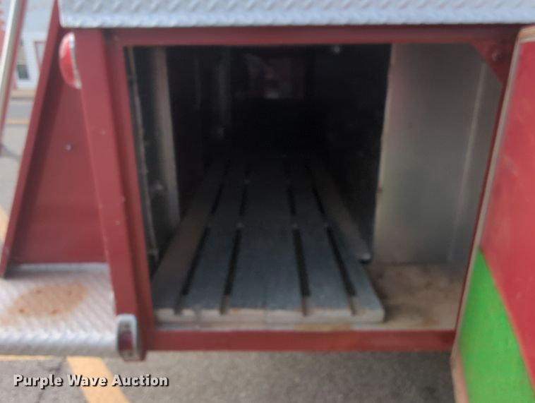 image for item MY9916 1975 Chevrolet  fire truck