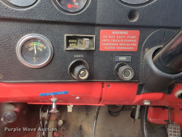 image for item MY9916 1975 Chevrolet  fire truck