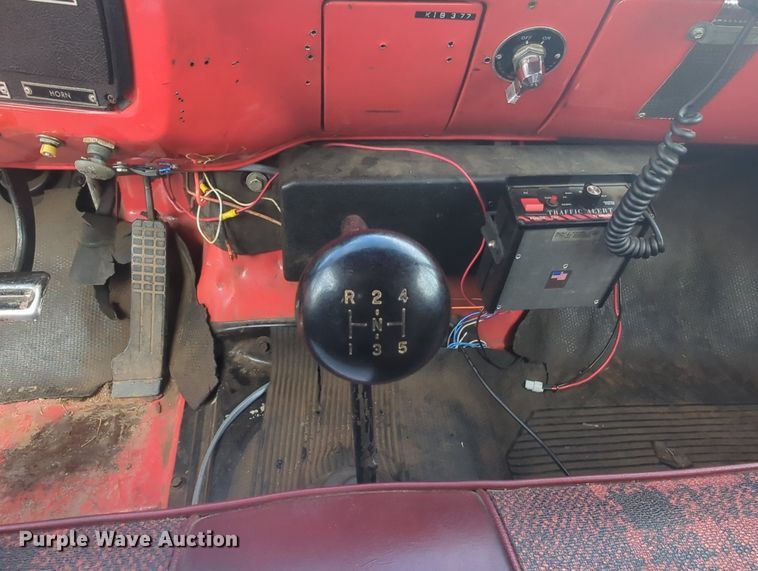 image for item MY9916 1975 Chevrolet  fire truck