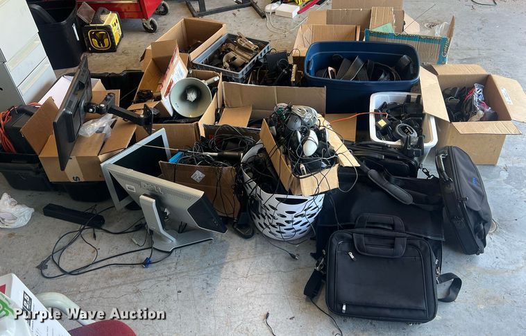 image for item NA9013 Law enforcement equipment