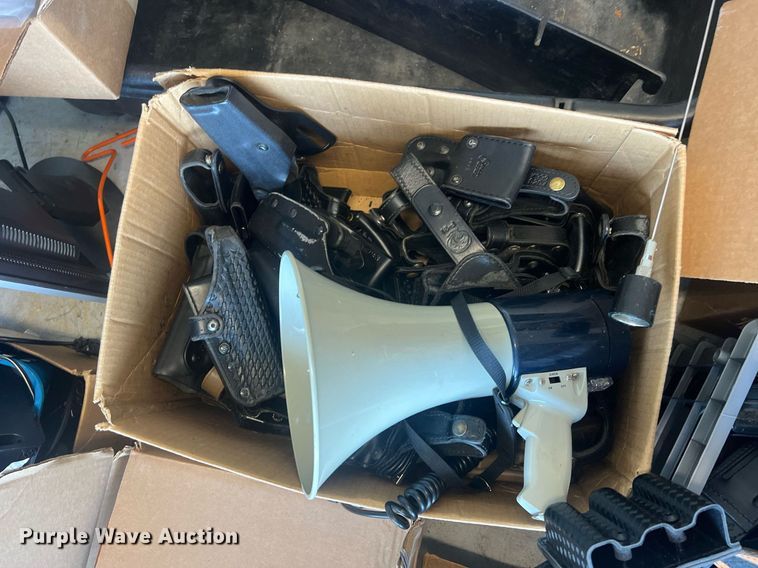 image for item NA9013 Law enforcement equipment