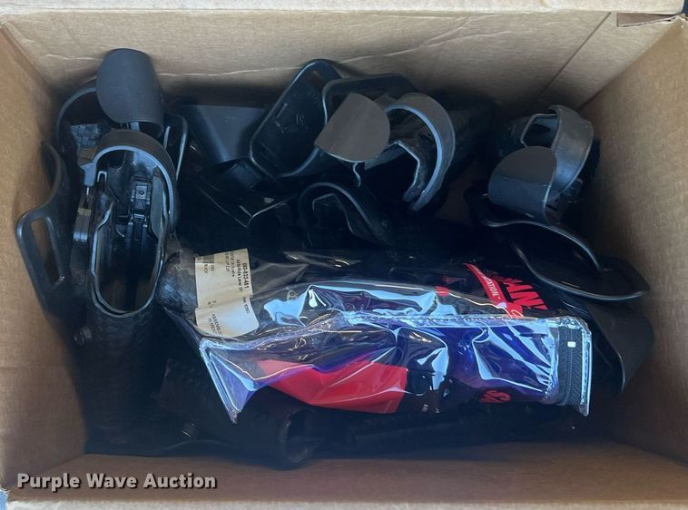 image for item NA9013 Law enforcement equipment