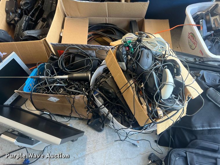 image for item NA9013 Law enforcement equipment