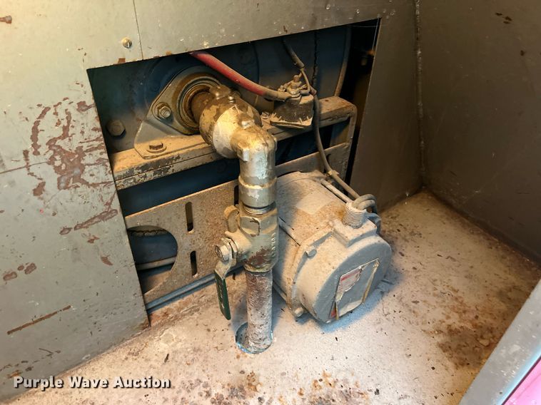 image for item NA9076 1987 Ford F800  pumper fire truck