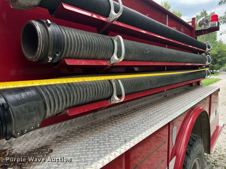 image for item NA9076 1987 Ford F800  pumper fire truck