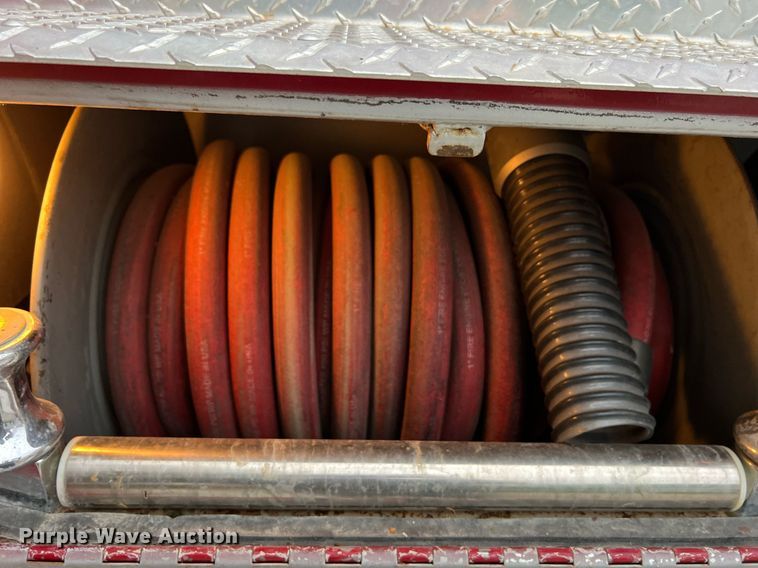 image for item NA9076 1987 Ford F800  pumper fire truck