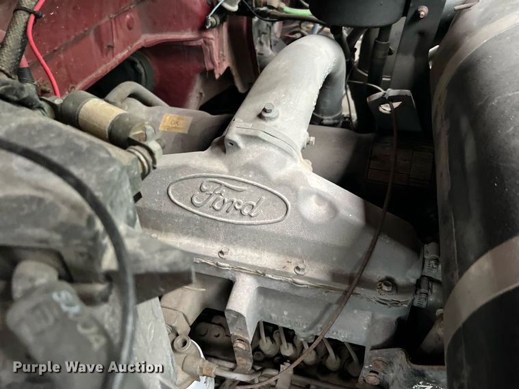 image for item NA9076 1987 Ford F800  pumper fire truck