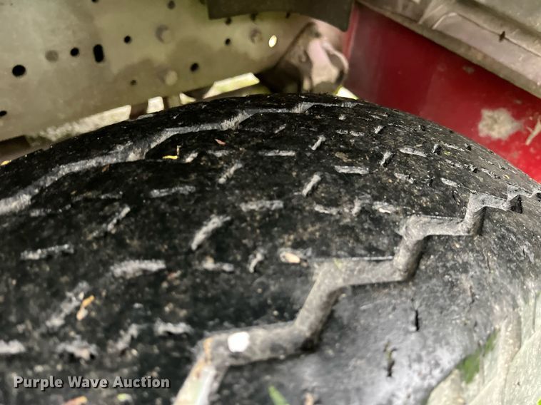 image for item NA9076 1987 Ford F800  pumper fire truck