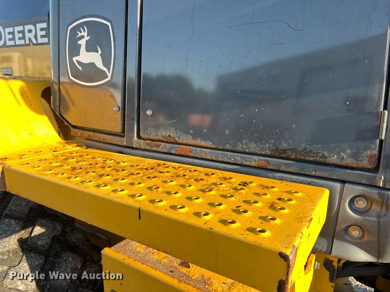 image for item NA9083 2007 John Deere 444J  high lift wheel loader