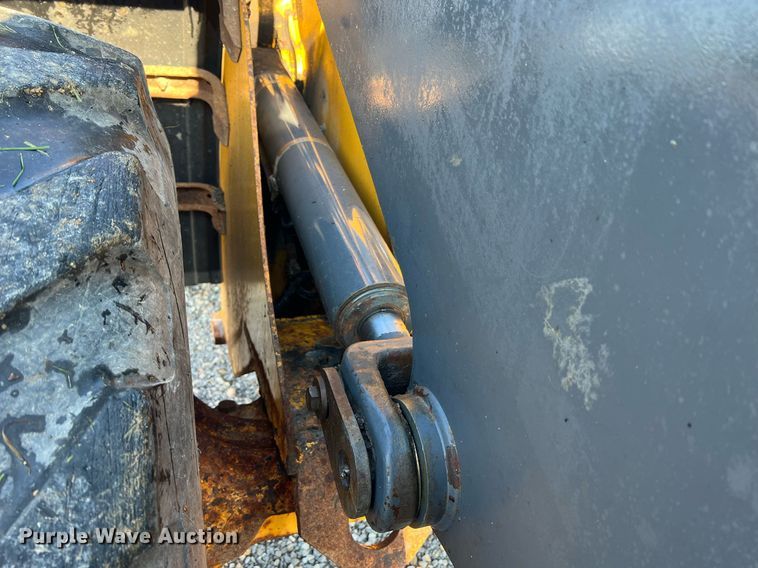 image for item NA9083 2007 John Deere 444J  high lift wheel loader
