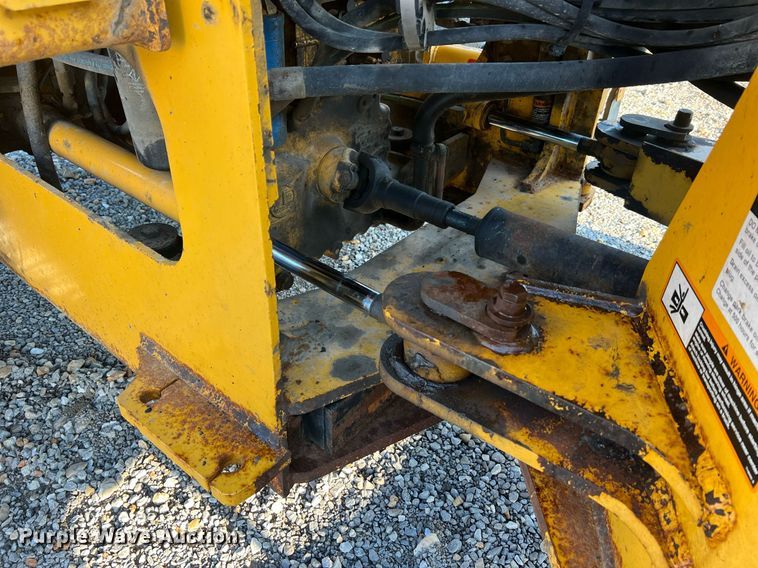 image for item NA9083 2007 John Deere 444J  high lift wheel loader
