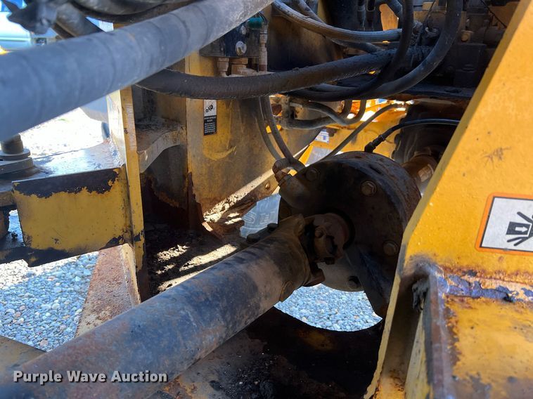 image for item NA9083 2007 John Deere 444J  high lift wheel loader