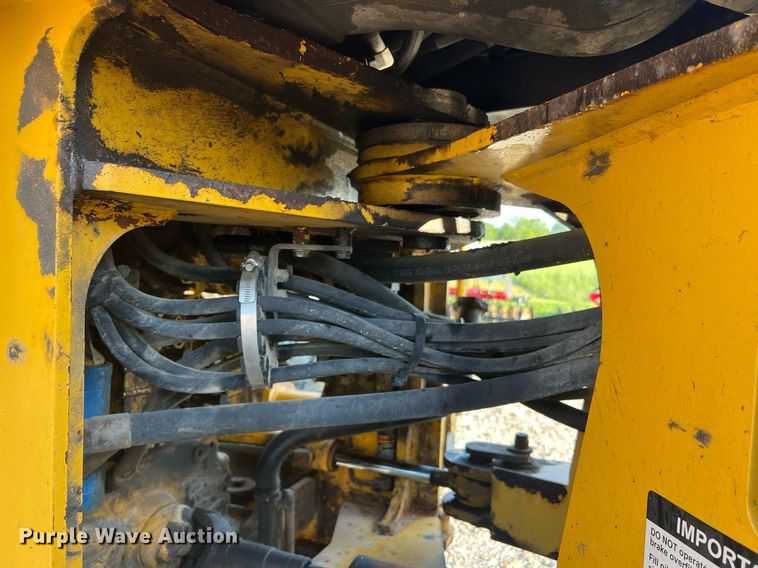 image for item NA9083 2007 John Deere 444J  high lift wheel loader