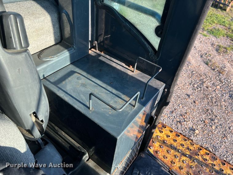 image for item NA9083 2007 John Deere 444J  high lift wheel loader